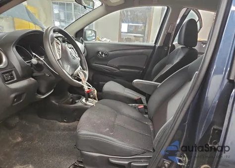 2016 Nissan Versa S z USA, uszkodzony, nr VIN 3N1CN7AP8GL821446